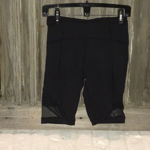 Lululemon Train High-Rise Shorts 8” size 8, mesh details lightly worn